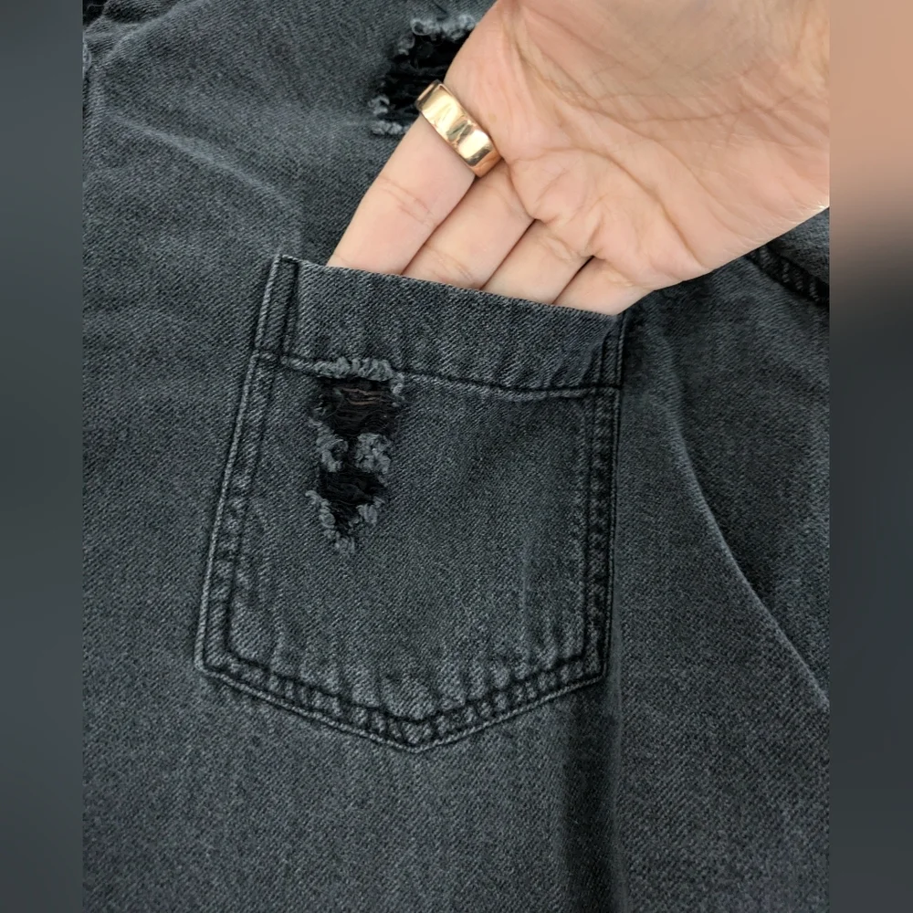 Hollister Black Button Up Long Sleeve Collared Denim Over Shirt Distressed XS - Picture 6 of 8